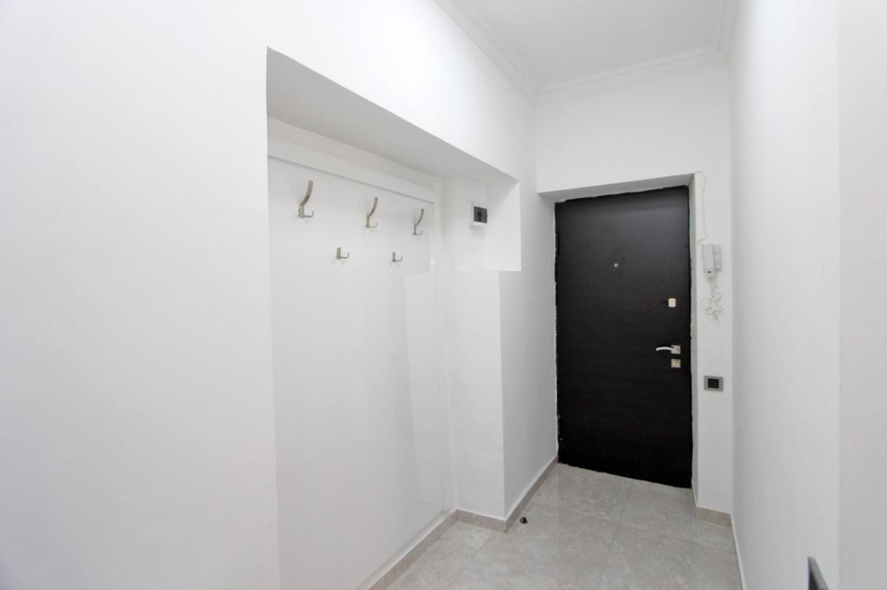 Appartment Lux, 2 Bedroom Erywań Zewnętrze zdjęcie