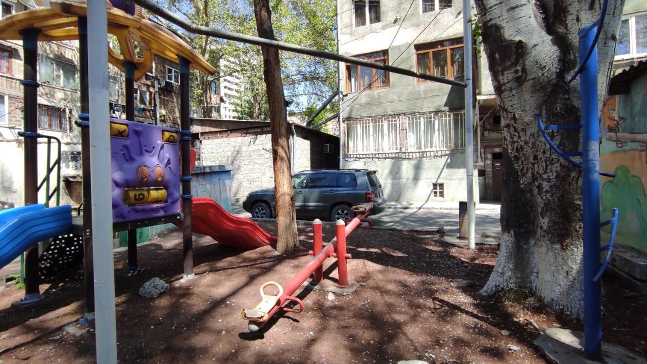 Appartment Lux, 2 Bedroom Erywań Zewnętrze zdjęcie